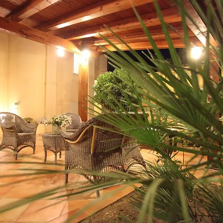 Bed & Breakfast Maiolica San Leone